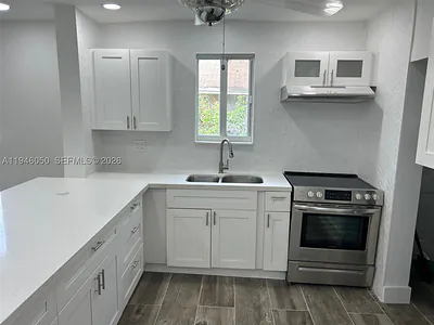 261 NW 49th St A #A Miami FL