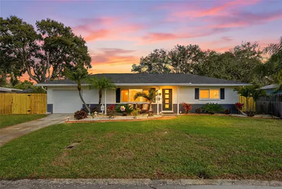 5091 35TH TERRACE N St Petersburg FL