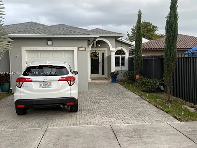 11541 SW 142nd Pl Miami FL