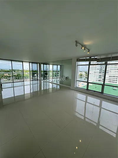 5750 Collins Ave 10F #10F Miami Beach FL