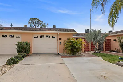 146 BOCA CIEGA POINT BLVD BOULEVARD S 146 #146 St Petersburg FL