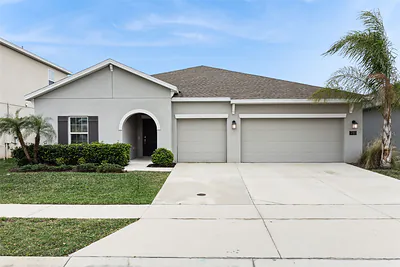 781 TAURUS LANE St Cloud FL