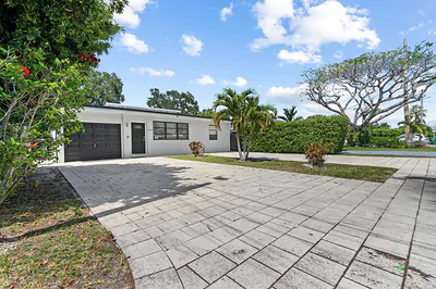 6375 SW 29th Street, Miami, FL 33155 Miami FL