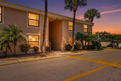 6343 MANATEE AVENUE W Bradenton FL