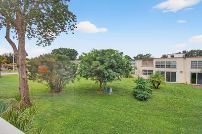 10 Willowbrook 205, Delray Beach, FL 33446 #205 Delray Beach FL
