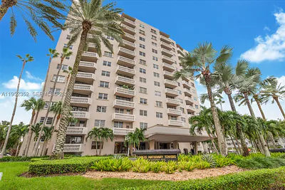 90 Edgewater Drive 1120 #1120 Coral Gables FL