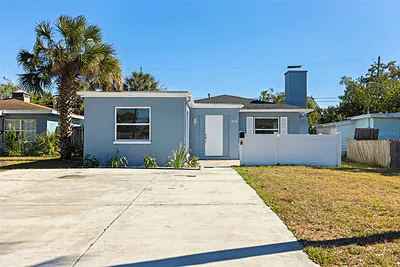 656 59TH STREET S St Petersburg FL