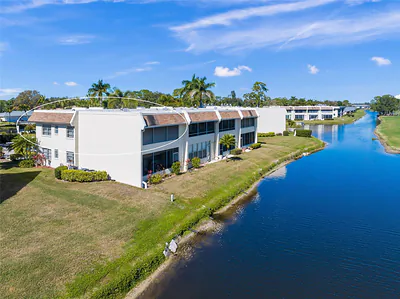 7193 W COUNTRY CLUB DRIVE N 237 #237 Sarasota FL