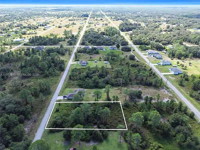 1915 Louis Ave Lehigh Acres FL