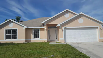 529 SW Baoy Avenue SW, Port St. Lucie, FL 34983 Port St Lucie FL