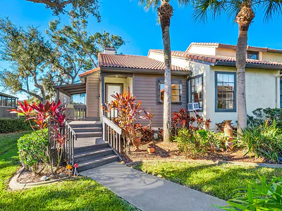 4372 TRAILS DRIVE 15-1 #15-1 Sarasota FL