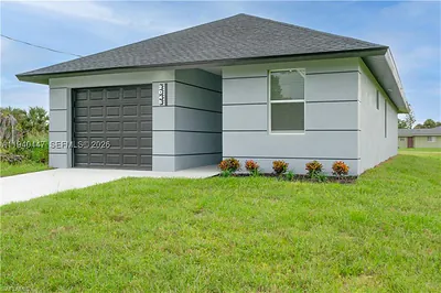 2045 Carver Avenue, Fort Myers, FL 33916 Fort Myers FL