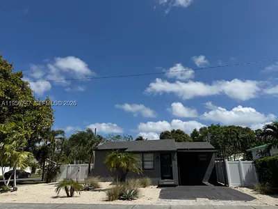 1401 SW 3rd Ave Dania Beach FL