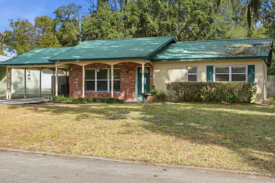 133 CRESTWOOD AVENUE Palatka FL