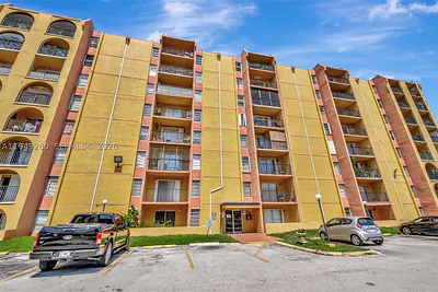 4803 NW 7th ST 308-14 #308-14 Miami FL