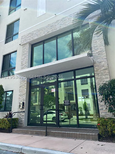 4745 NW 84th Ct 48 #48 Doral FL