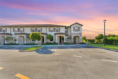 11456 W 33rd Way Hialeah FL