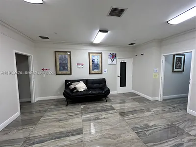 6101 W Atlantic Blvd 213 #213 Margate FL