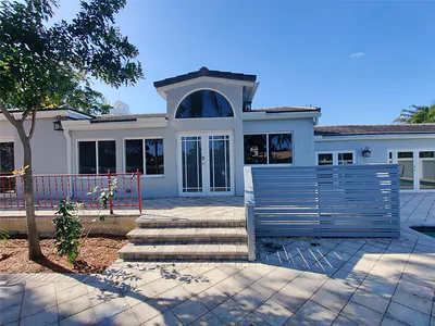 733 NE 18th Avenue, Fort Lauderdale, FL 33304 Fort Lauderdale FL