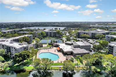 900 Colony Point Cir 505 #505 Pembroke Pines FL
