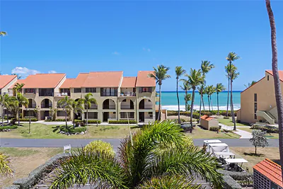 . BEACH VILLAGE 128 #128 Humacao PR