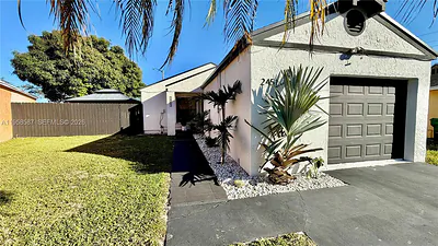 2451 SW 85th Ter 2451 #2451 Miramar FL