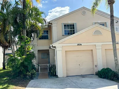 11826 SW 99 st 0 Miami FL