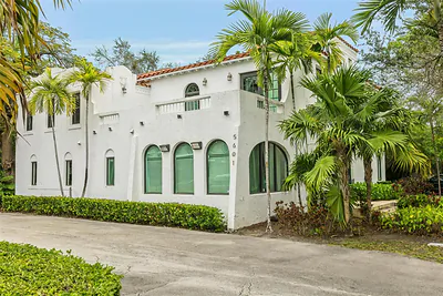445 NE 56, Miami, FL 33137 Miami FL