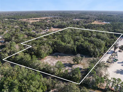 589 S VOLUSIA AVENUE Pierson FL