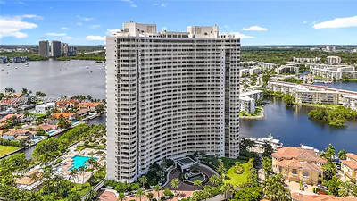 1000 W Island Blvd 2312 #2312 Aventura FL