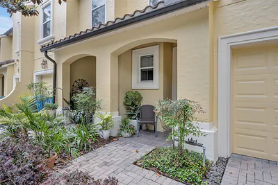 1321 BENEVOLENT STREET Maitland FL
