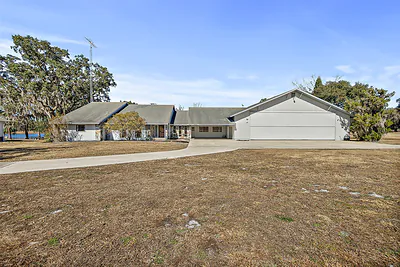 127 EAGLES NEST LANE Crescent City FL