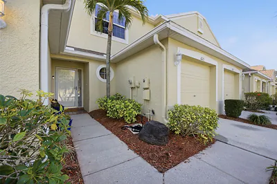 11125 KAPOK GRAND CIRCLE Madeira Beach FL