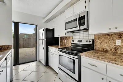 311 3rd Way, West Palm Beach, FL 33407 West Palm Beach FL