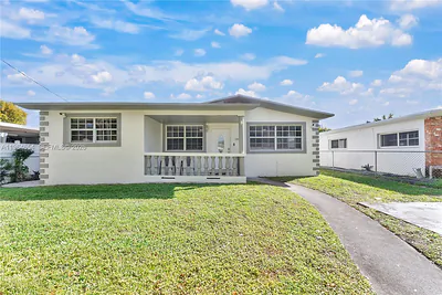 16895 NE 4th Pl North Miami Beach FL