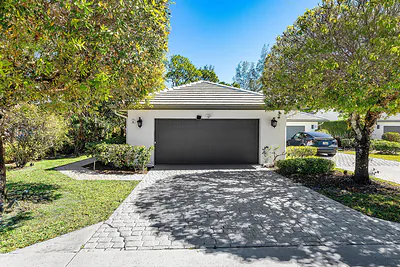 1120 Sand Drift Way A, West Palm Beach, FL 33411 #A West Palm Beach FL