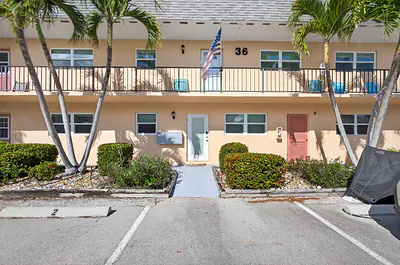 2950 SE Ocean Blvd Boulevard, Stuart, FL 34996 Stuart FL