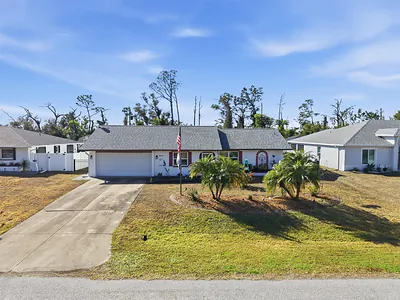 9075 BIG STAR AVENUE Englewood FL
