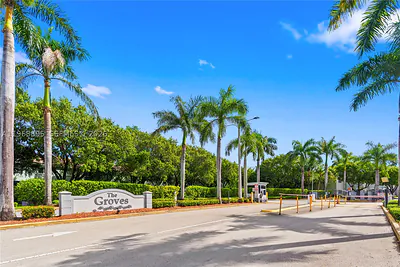 1621 SE 30th St - #- Homestead FL