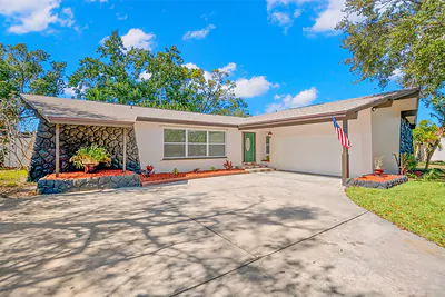 650 PINECREST DRIVE Largo FL