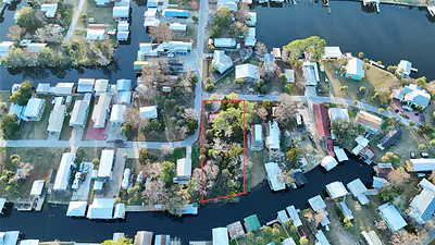 12 SE 241ST STREET Suwannee FL