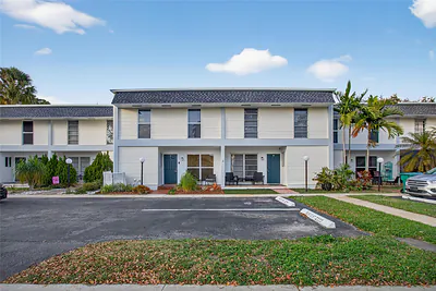 3331 Farragut Street 8d, Hollywood, FL 33021 #8d Hollywood FL