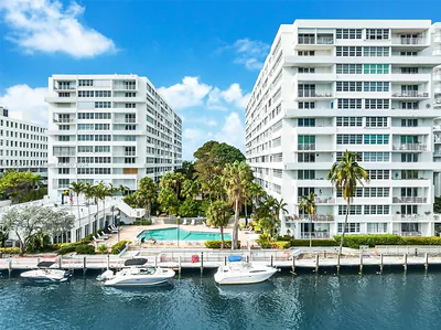 1160 N Federal Highway 1118, Fort Lauderdale, FL 33304 #1118 Fort Lauderdale FL