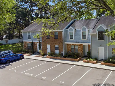 14804 WINDING CREEK COURT Tampa FL