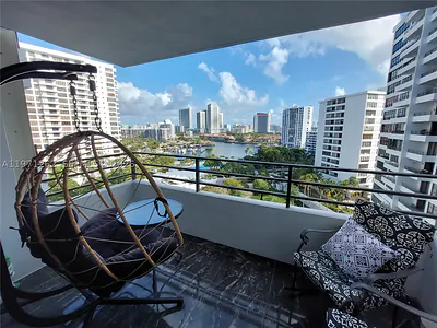 600 SE Three Islands Blvd 1018 #1018 Hallandale Beach FL