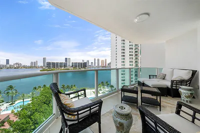 3301 NE 183rd St 1104 #1104 Aventura FL
