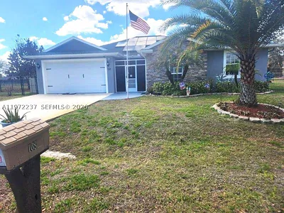 108 Oak Knolls Circle Sebring FL