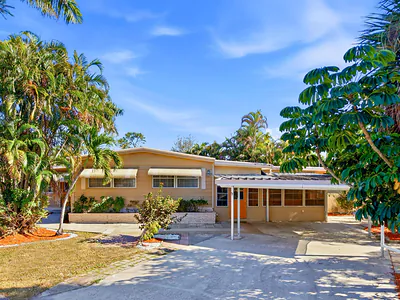 8903 Oak Street, Boynton Beach, FL 33436 Boynton Beach FL