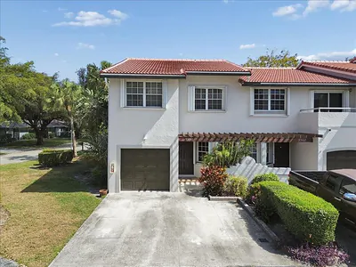 9500 SW 1st Place 17c, Coral Springs, FL 33071 #17c Coral Springs FL