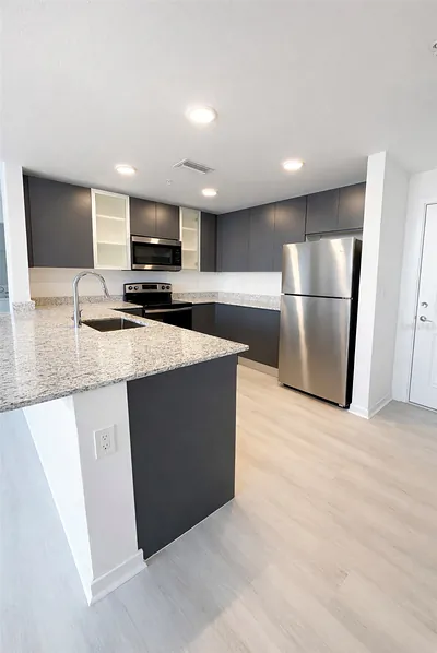 5587 MILLENIA BOULEVARD 211 #211 Orlando FL
